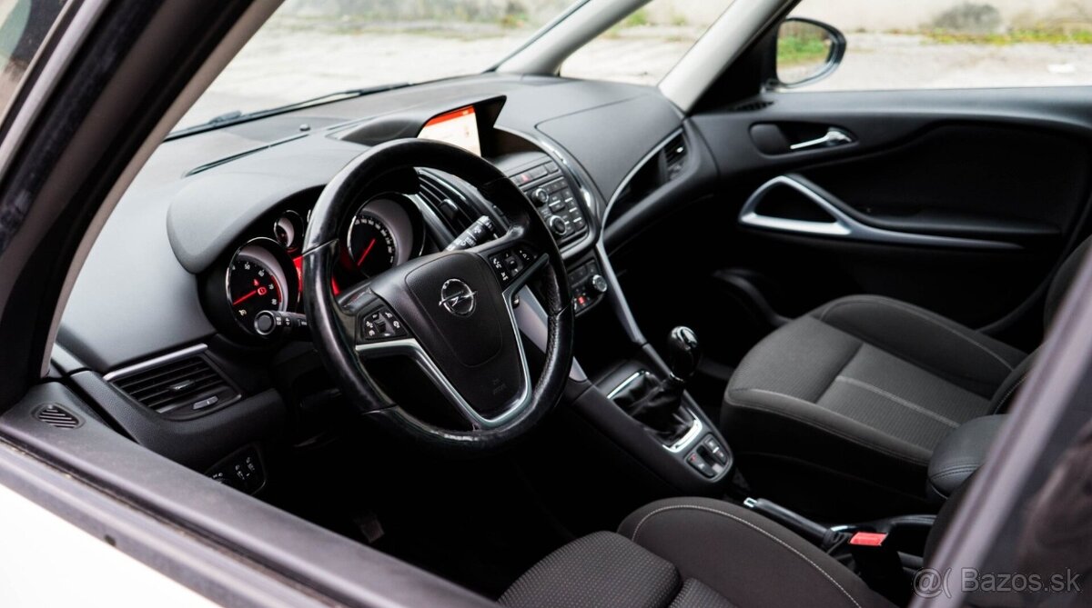 Opel Zafira Tourer 1.4 Benzín + LPG - 6