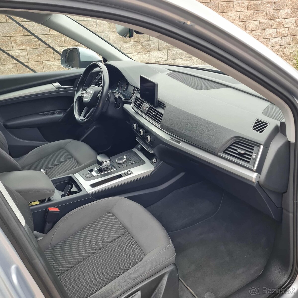 Predám Audi Q5 (2017)- výborný stav - 6