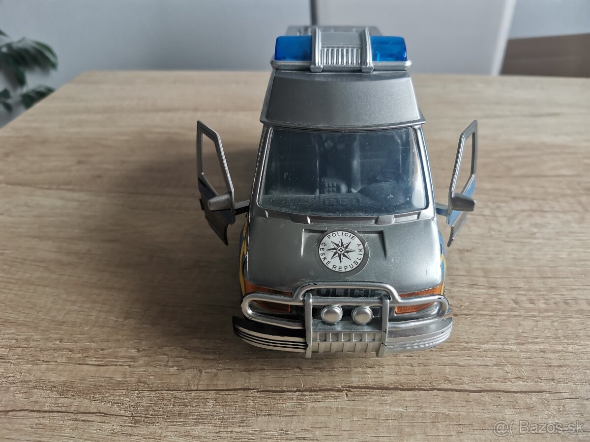 Policajné a záchranárske auto - 6