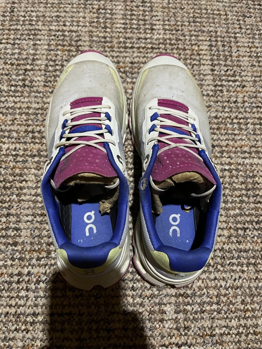 On Running, model Cloudvista, velikost 38 - 6
