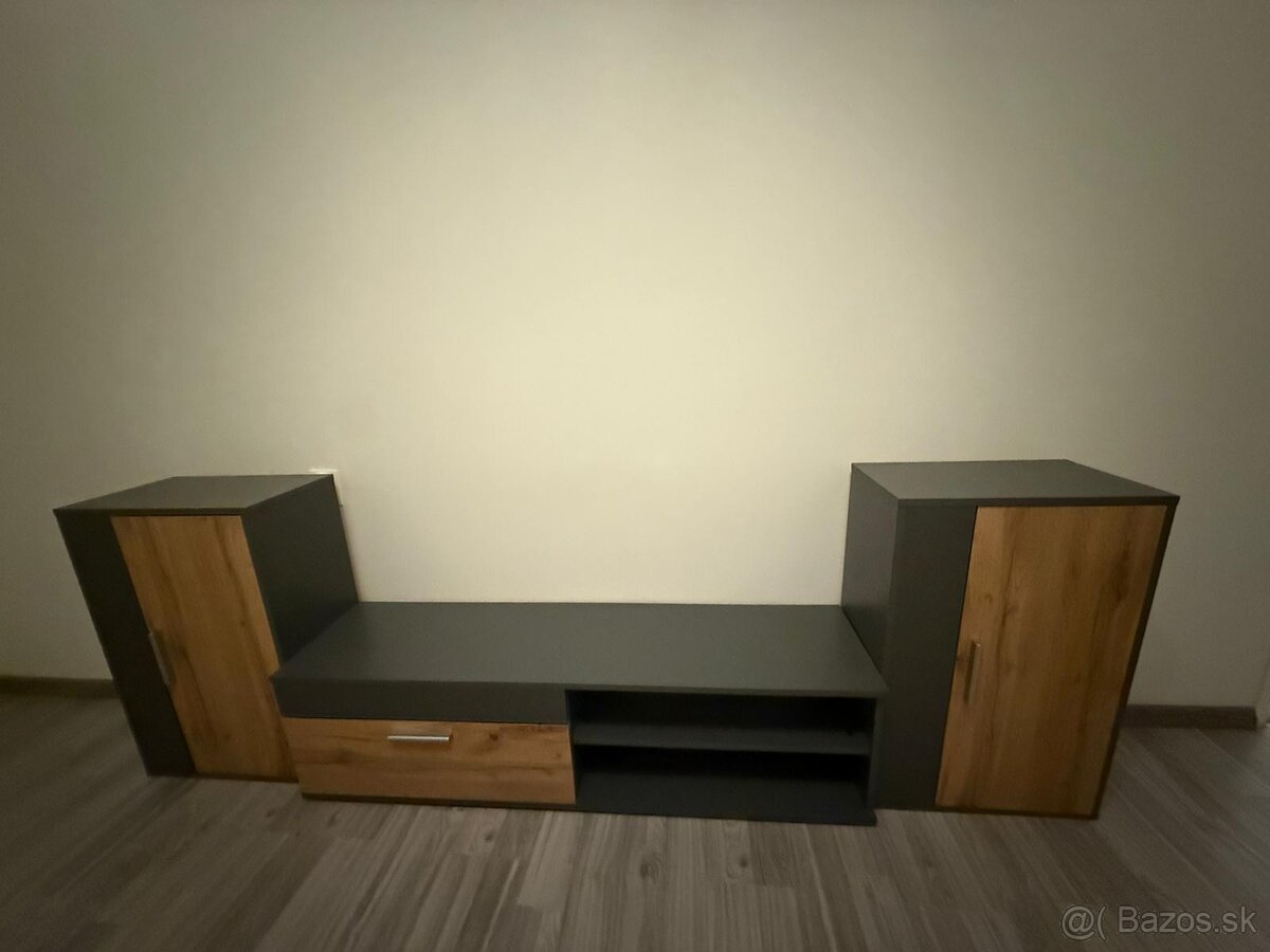 Obýváčková stena - 6