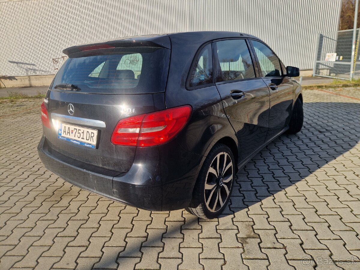 Mercedes-Benz B 180cdi - 6