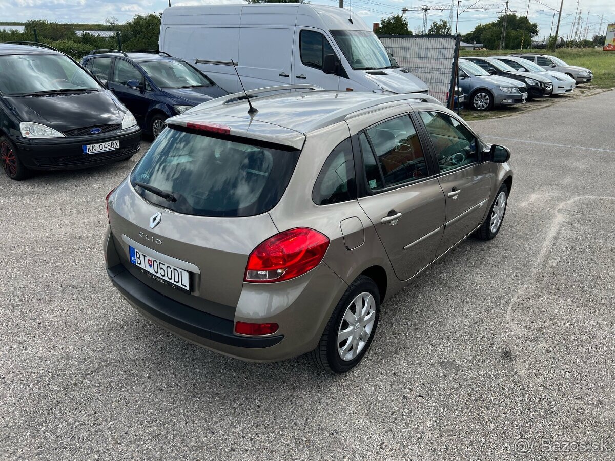 Renault Clio 1.2 benzín 55kW, MT/5, rok:05.2012. - 6