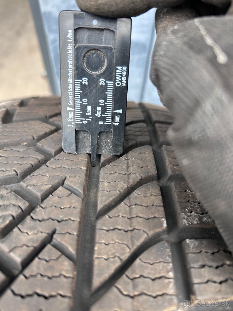 Predám zimnú sadu Vw,Škoda 5x112-215/55R17 - 6