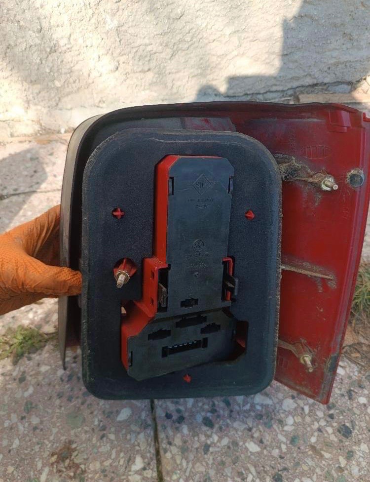 Zadné svetlá VW Passat b5 combi - 6