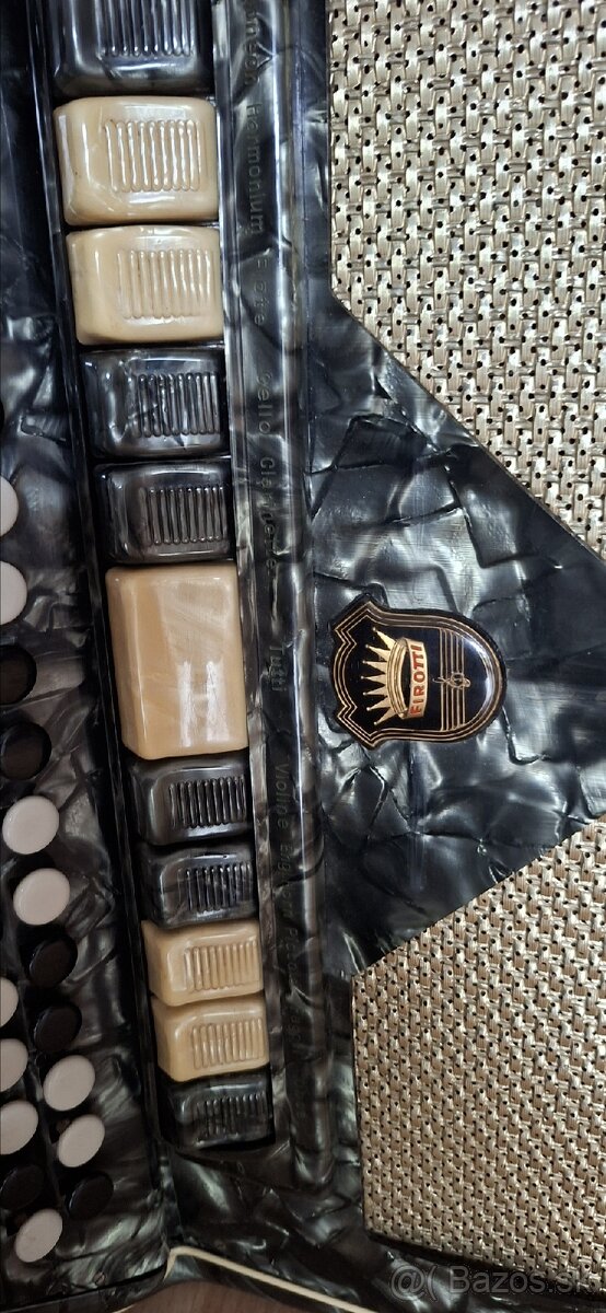 Gombikovy akordeon Firotti (B) - 6