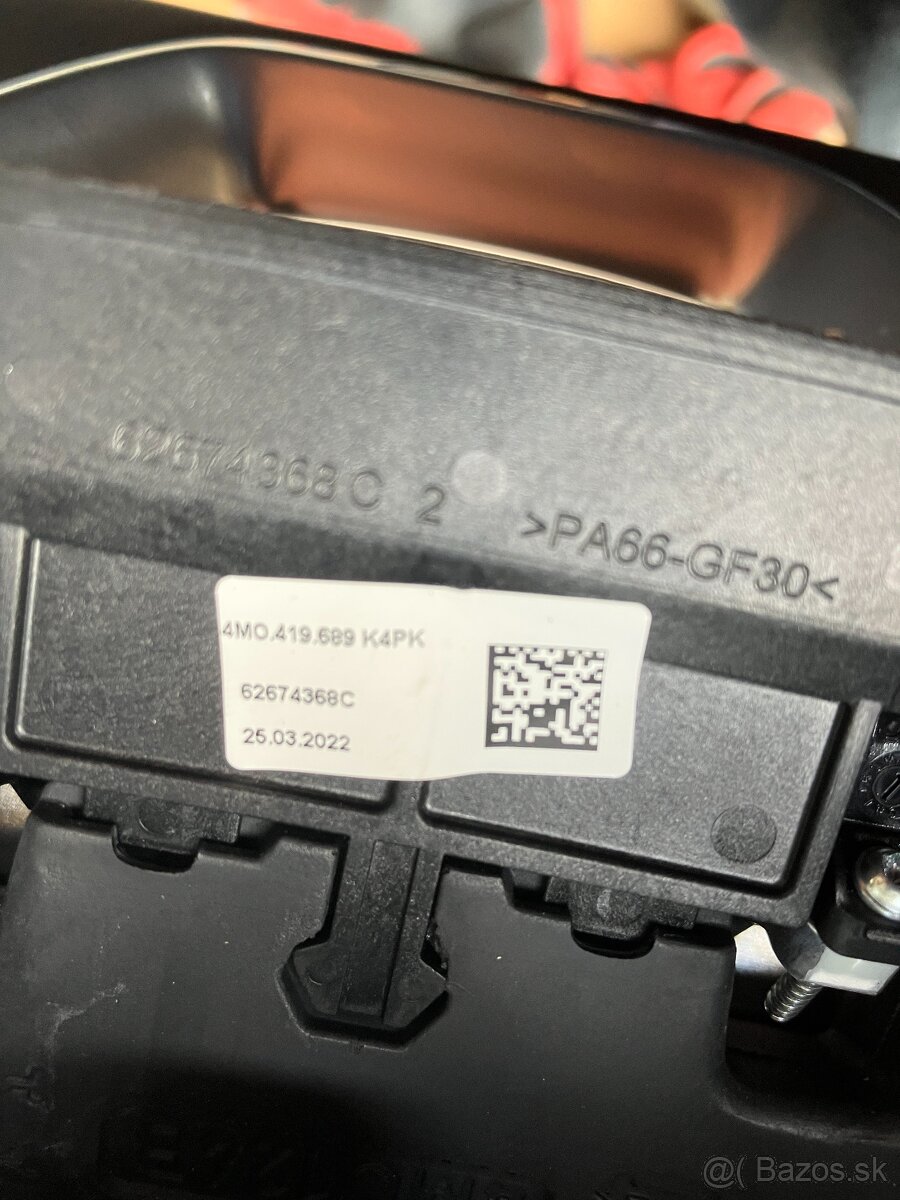 Zkosený volant AUDI S-line poloperforace q7 q8 - 6