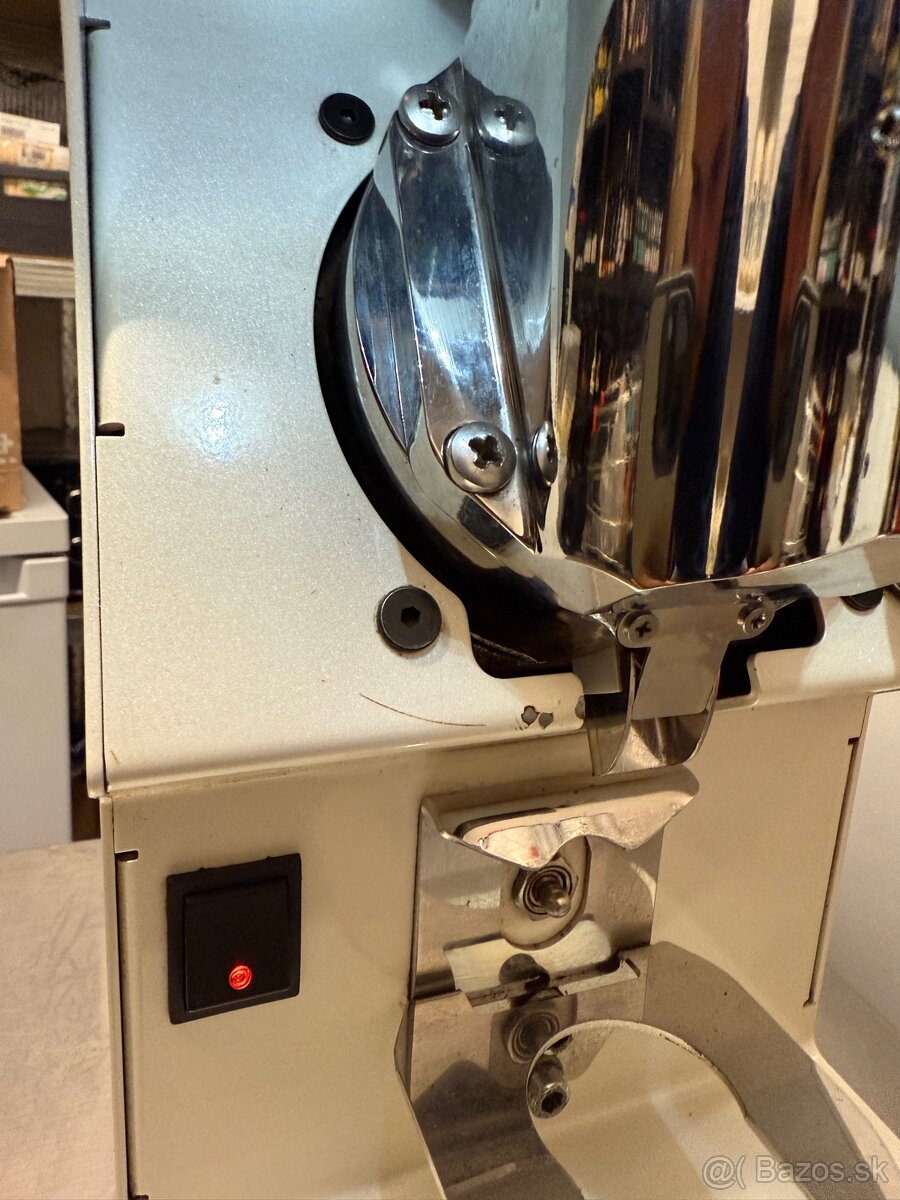 Predám Mythos One - 6