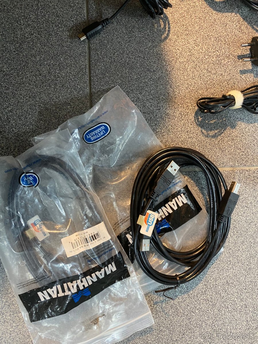 adaptery,zdroje,sieťové adaptéry,USB - 6