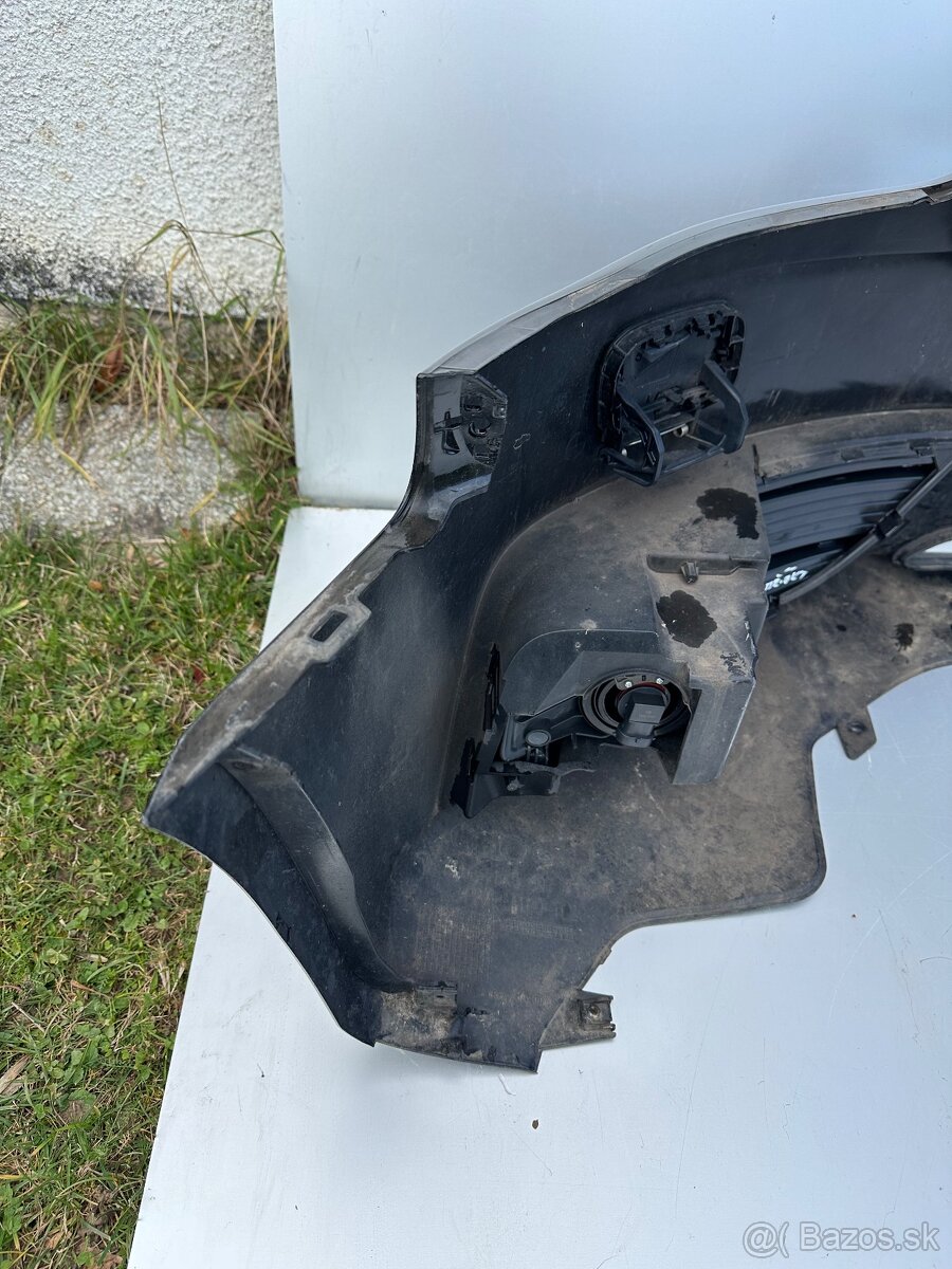 Audi A4 B8 8K přední nárazník - 6