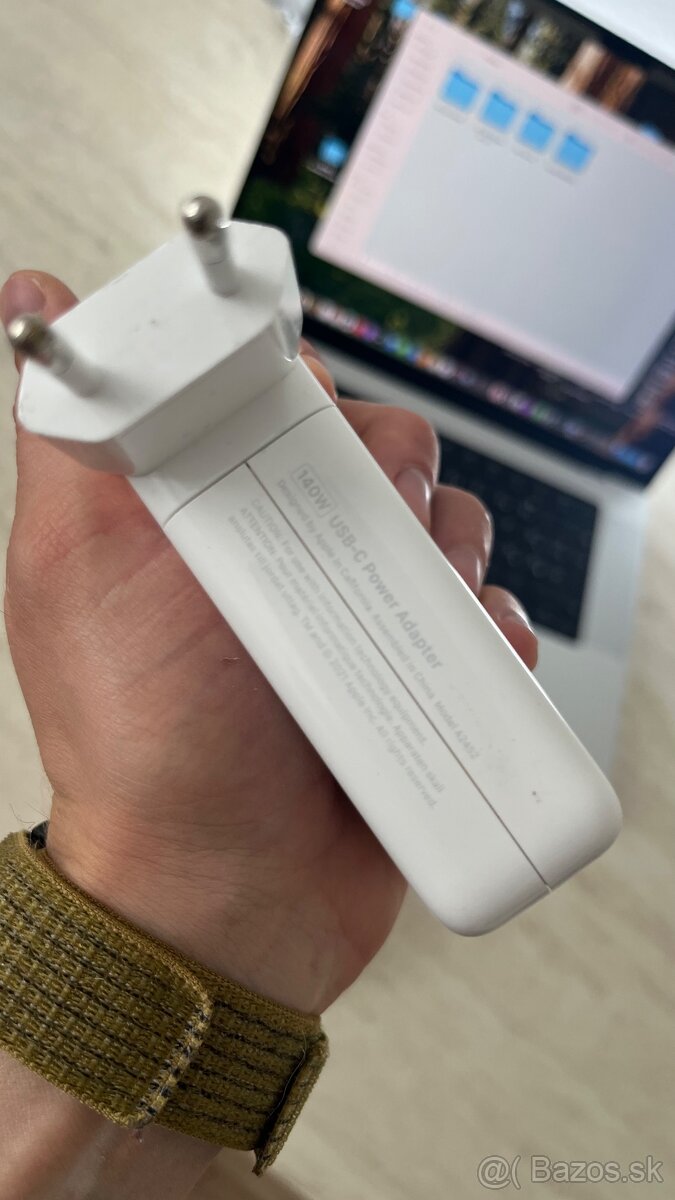 Apple MacBook Pro 16 M1 Max / 64 GB RAM / 2 TB SSD - 6