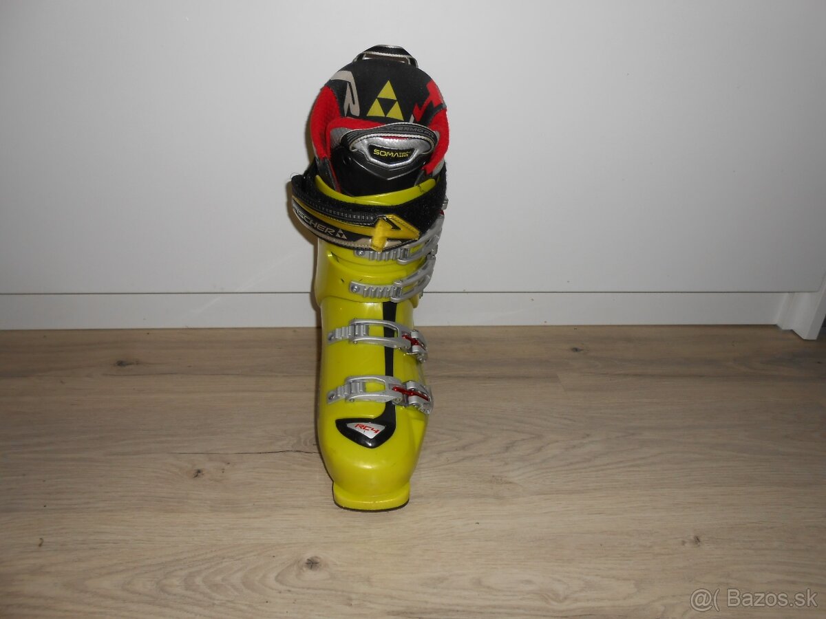 Predam v peknom stave panske lyziarky FISCHER RC4 - 6