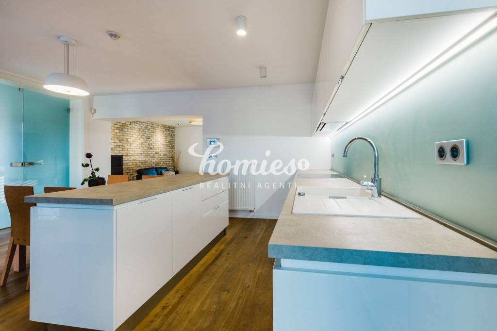 PREDAJ luxusný 3 izbový rodinný dom, Nitra - centrum - 6