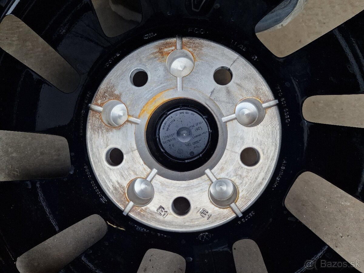 Alu disky org.VW T7 R17"5x120z nového auta - 6