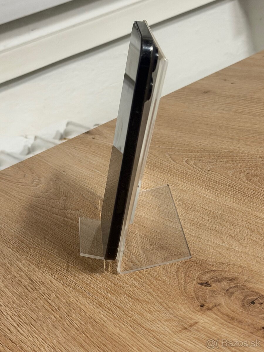 Dobrý deň Ponúkam na predaj iPhone 16 PRO MAX 256GB Black - 6