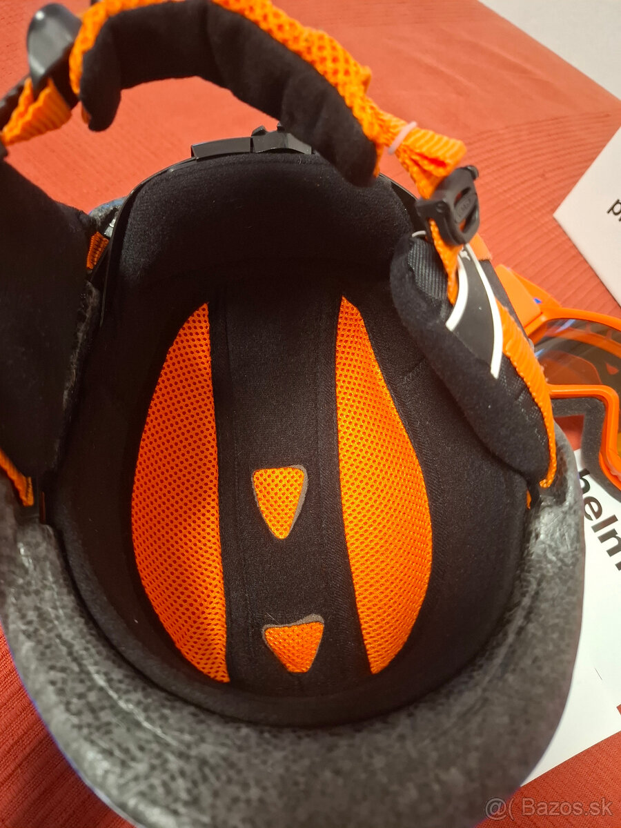 Detská lyžiarska prilba uvex airwing2 + okuliare Uvex Speedy - 6