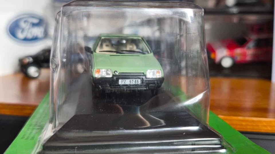 Predám Škodu 1000MB a Forman - 6