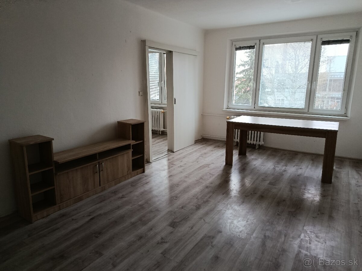 Prenájom 3 izbový byt v centre - 6