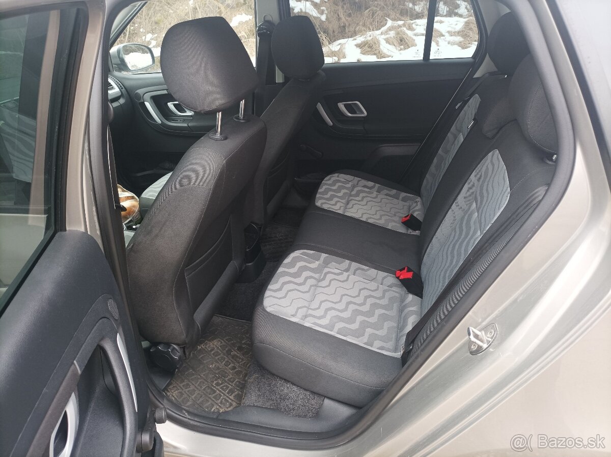 Predam 1.2 51Kw Benzin Skodu Fabiu combi 2 - 6