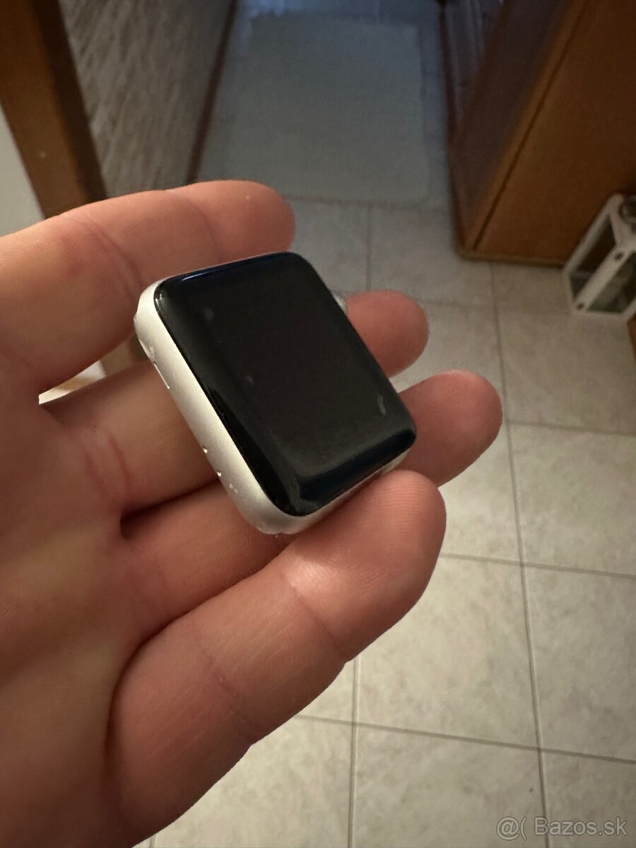 Apple Watch 3 42mm Silver - 6