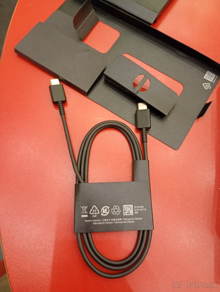 PREDÁM SAMSUNG S23 FE - 6