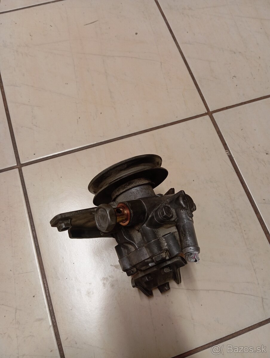 Servo čerpadlo Nissan patrol y61 2.8 - 6