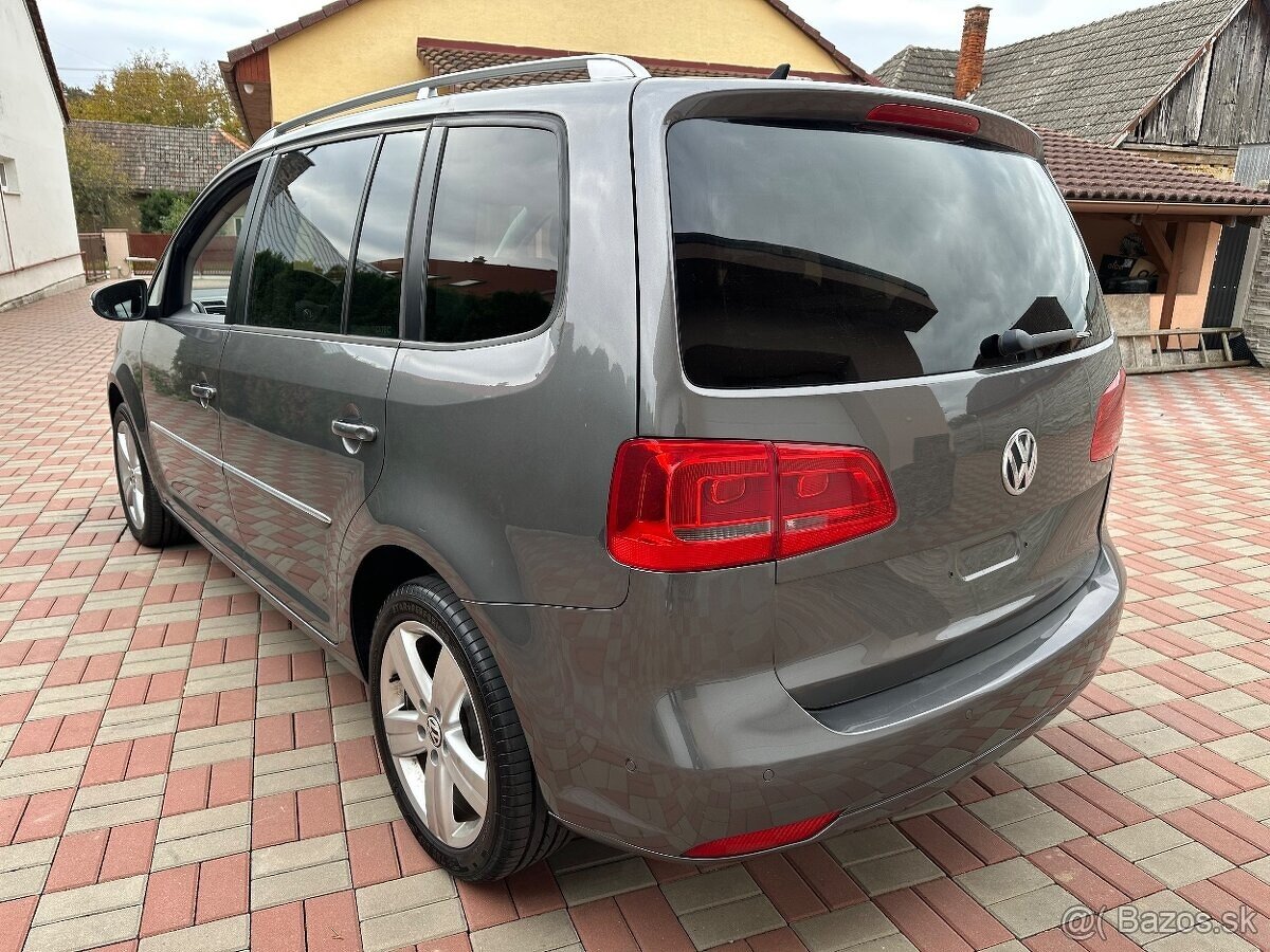 Volkswagen Touran 2.0 TDI 125kw s automatickou prevodovkou D - 6