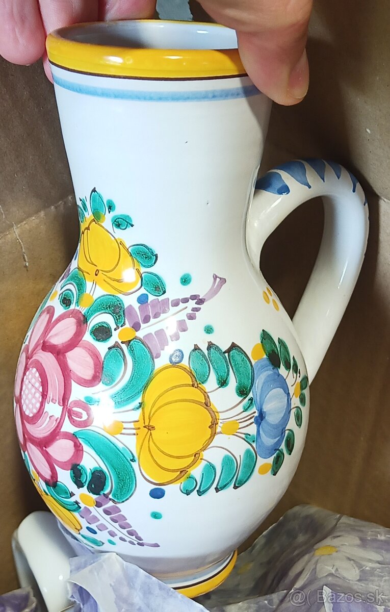 Modranská keramika - vaza krčah tanier drevená polica ... - 6