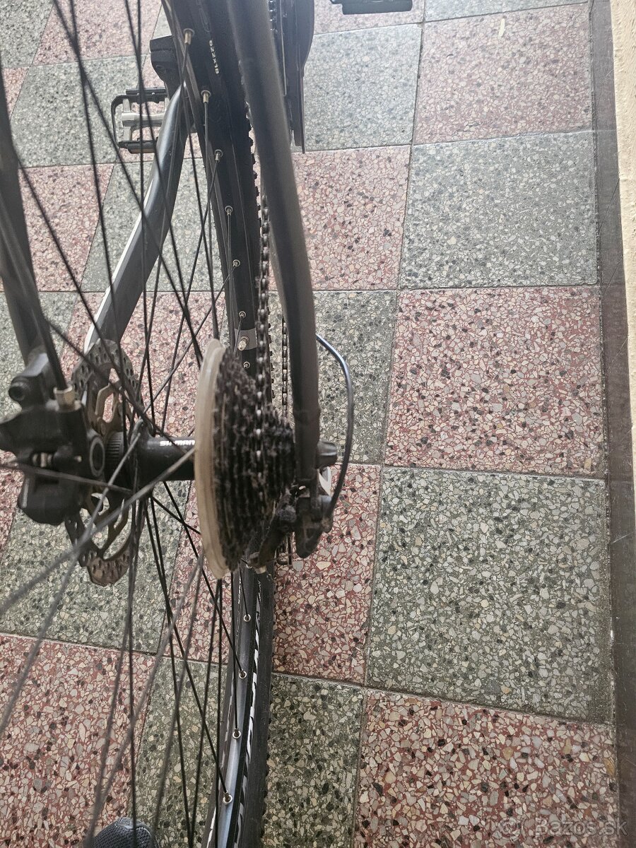 Bicykel kellys gate 10 - 6