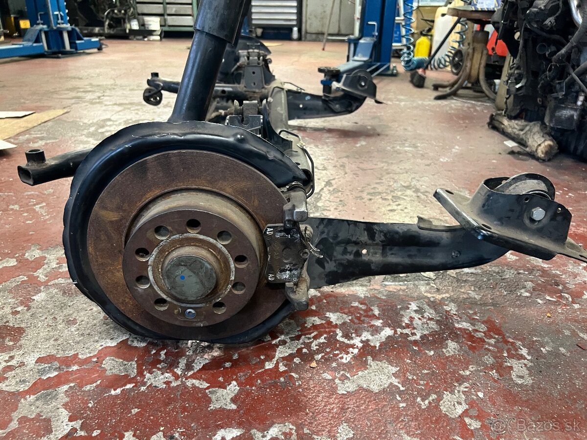 Zadná náprava Octavia 2 - 6