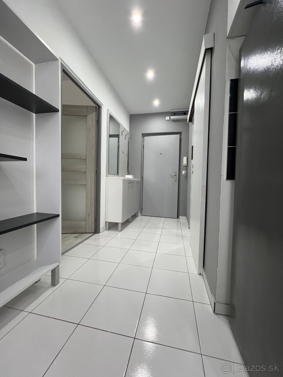 Prenájom 1-izbový byt - 6