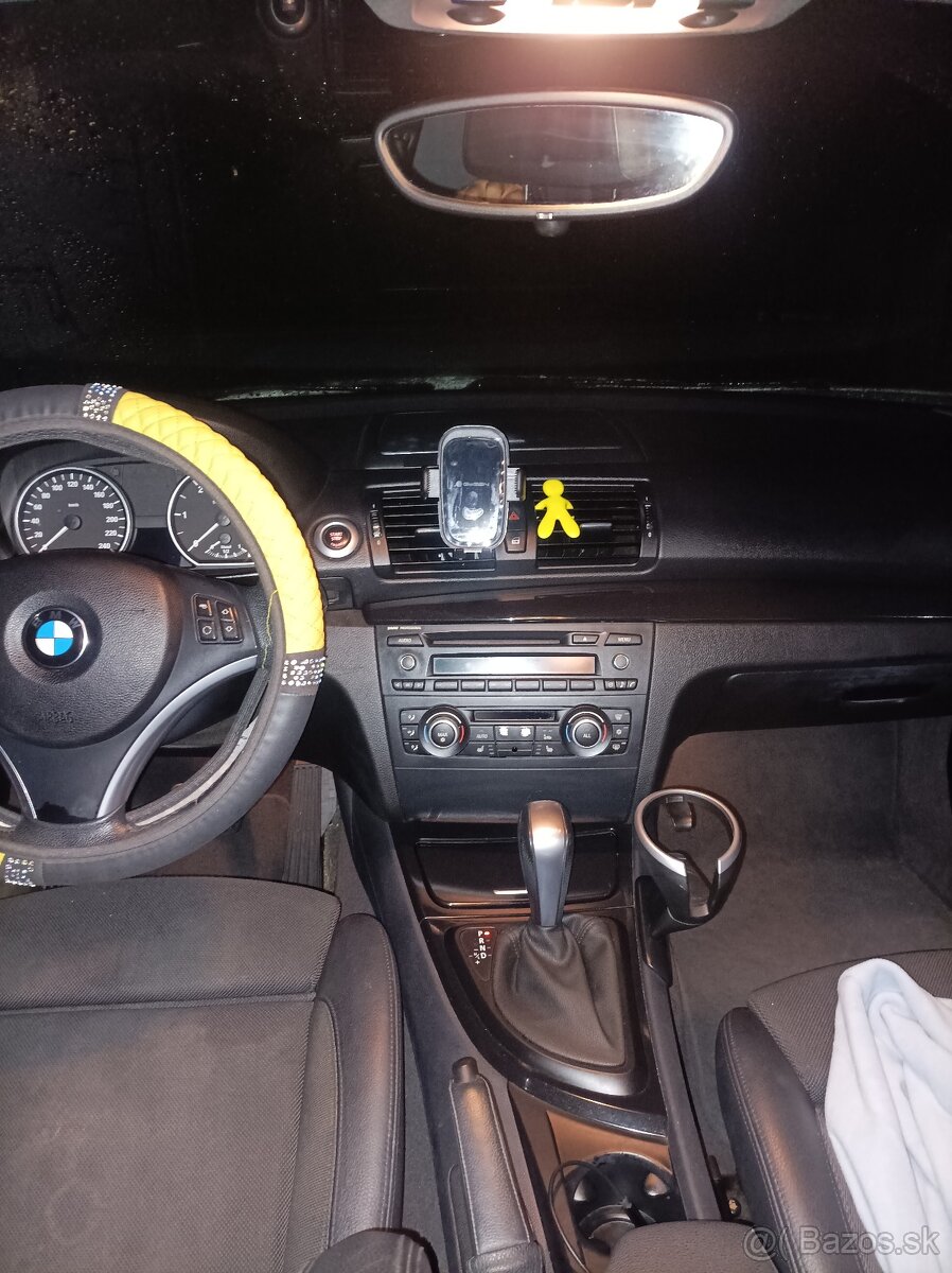 BMW rad 1 118d automat r.2011 - 6