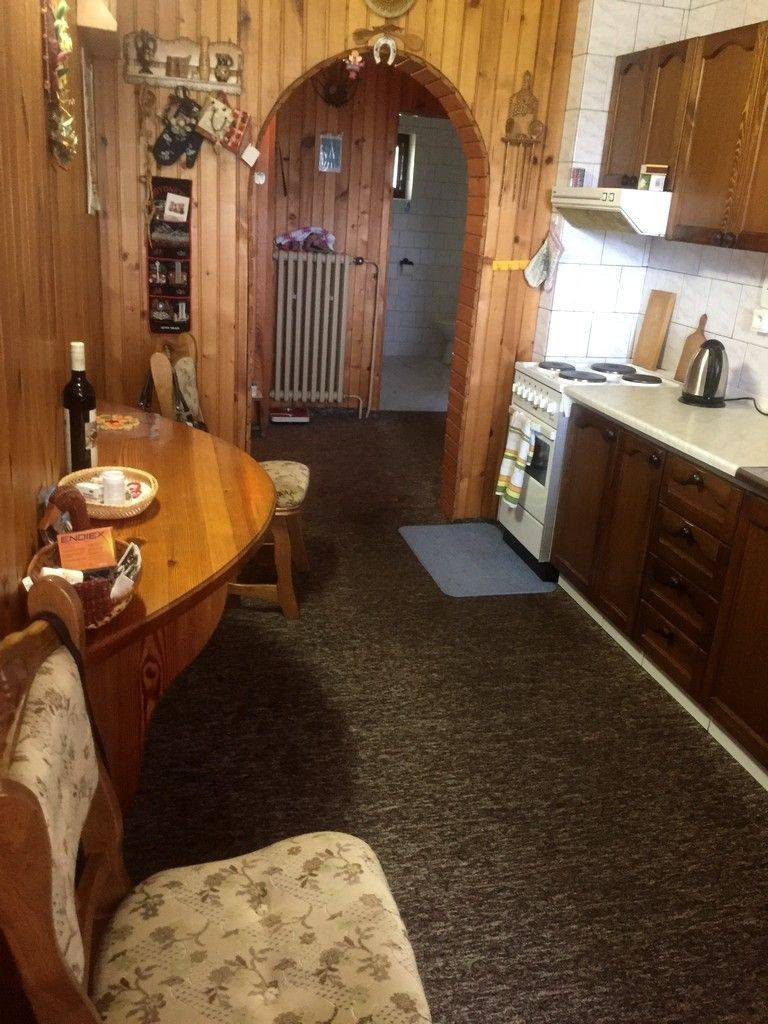 Priestranná chalupa pri lyžiarskom stredisku - Valaská Belá - 6