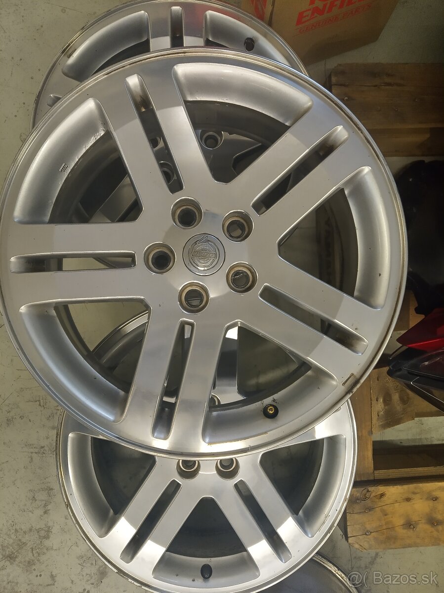 Chrysler disky 18x7,5-2 - 6