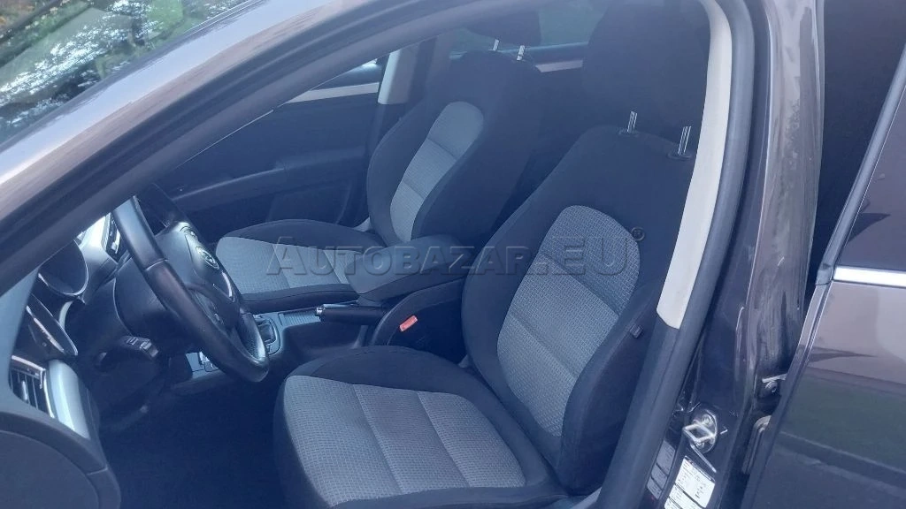 Škoda Superb Combi 2.0 TDI CR 140k - 6