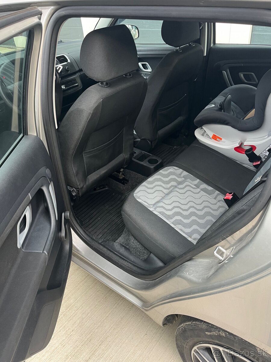 Škoda Fabia II 1.4 MPI - 6