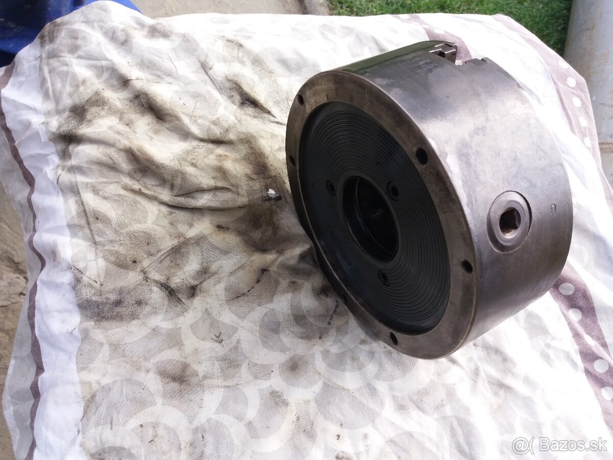 Predám univerzálne sklučovadlo TOS 160/3 - 6