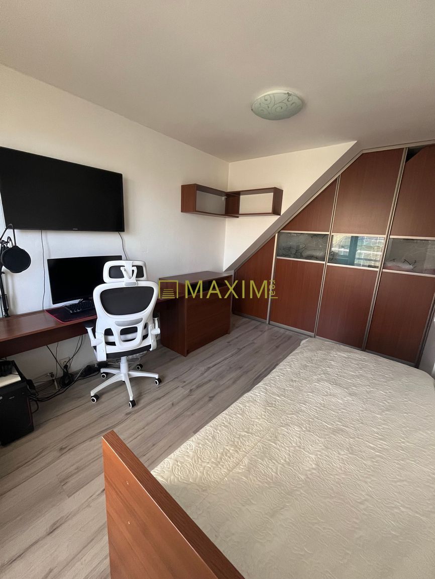 Moderný 2 izbový byt na Južnej ulici, klimatizácia, stačí sa - 6