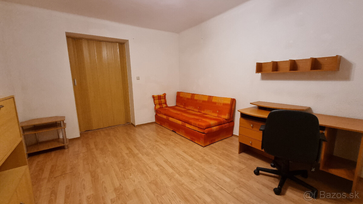 PRENÁJOM 2 IZBOVÝ TEHLOVÝ BYT S BALKÓNOM TRENĆÍN - 6