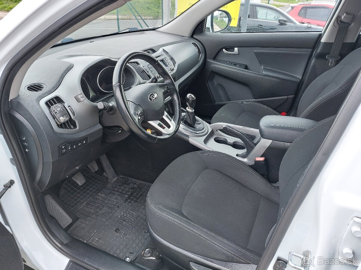 Kia Sportage 2.0 CRDi 4WD Gold - 6