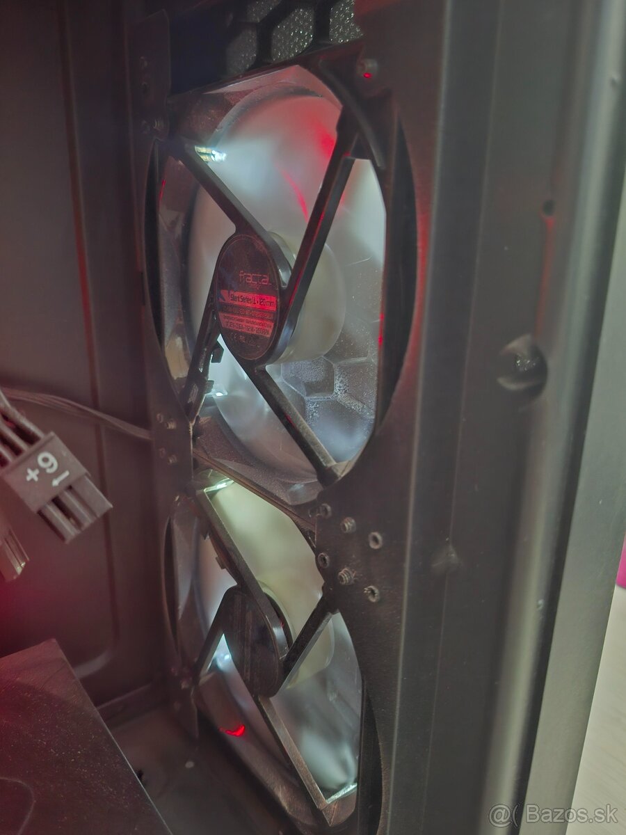 ATX skrinka Fractal Design - 6