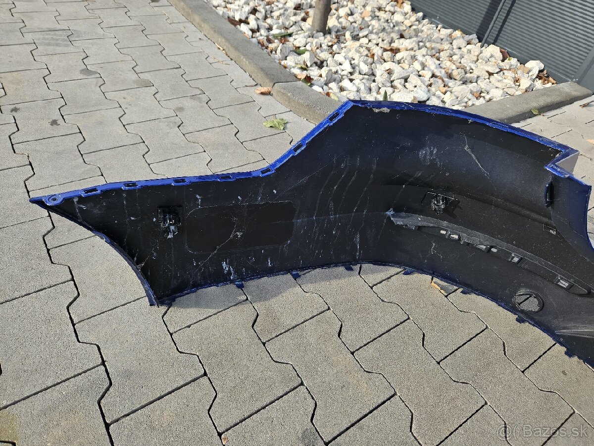 Zadný naraznik VW ARTEON 3G8807421
- 6