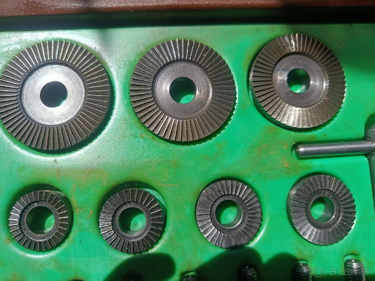 Sada fréz ventilov 30 stupnov - 6