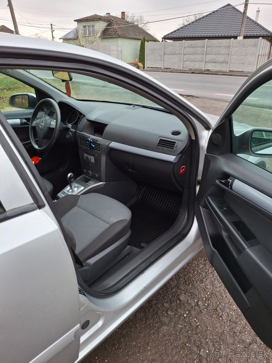 Predám opel astra automat - 6