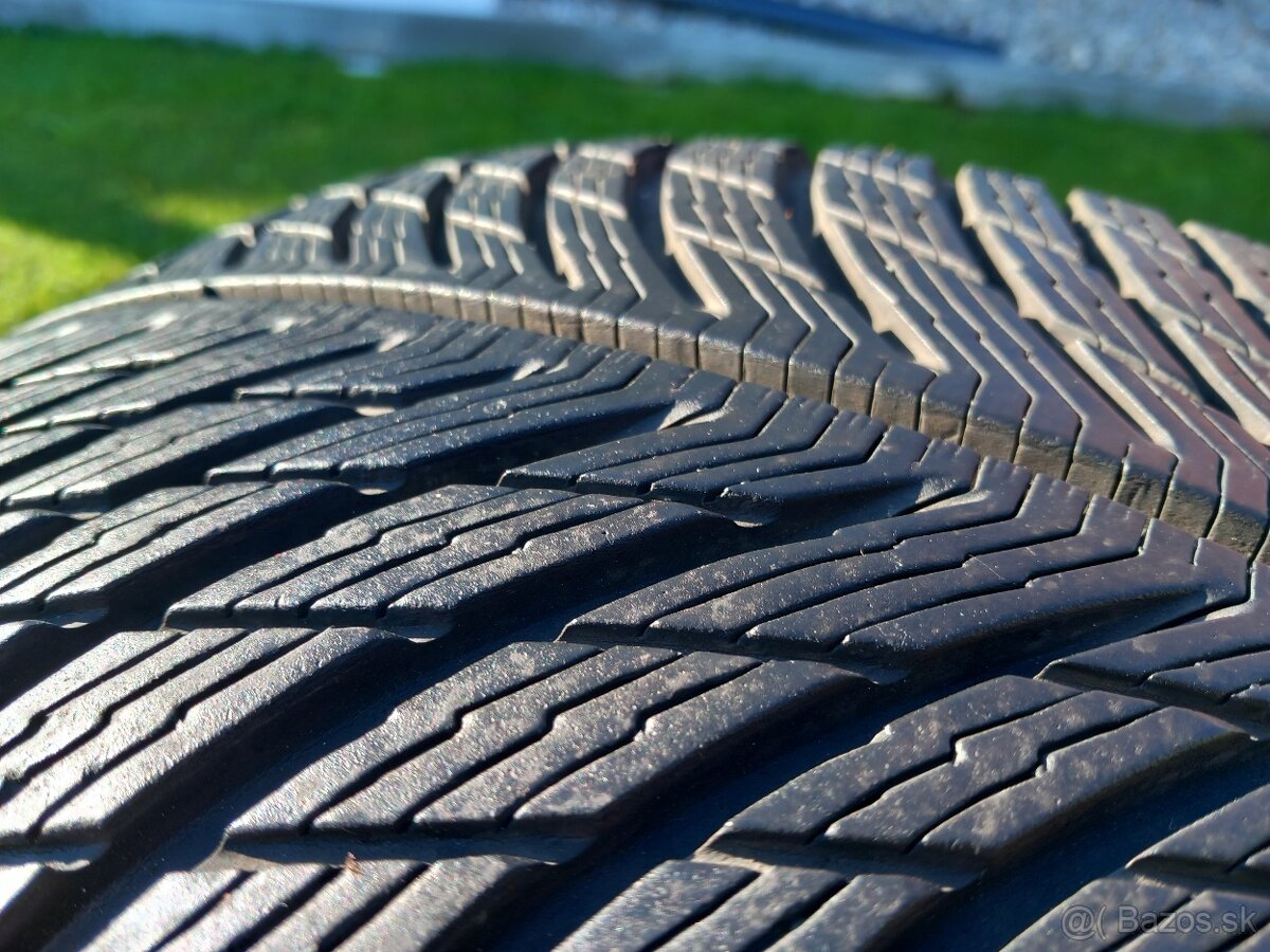 225/45 r19 zimne pneumatiky - 6