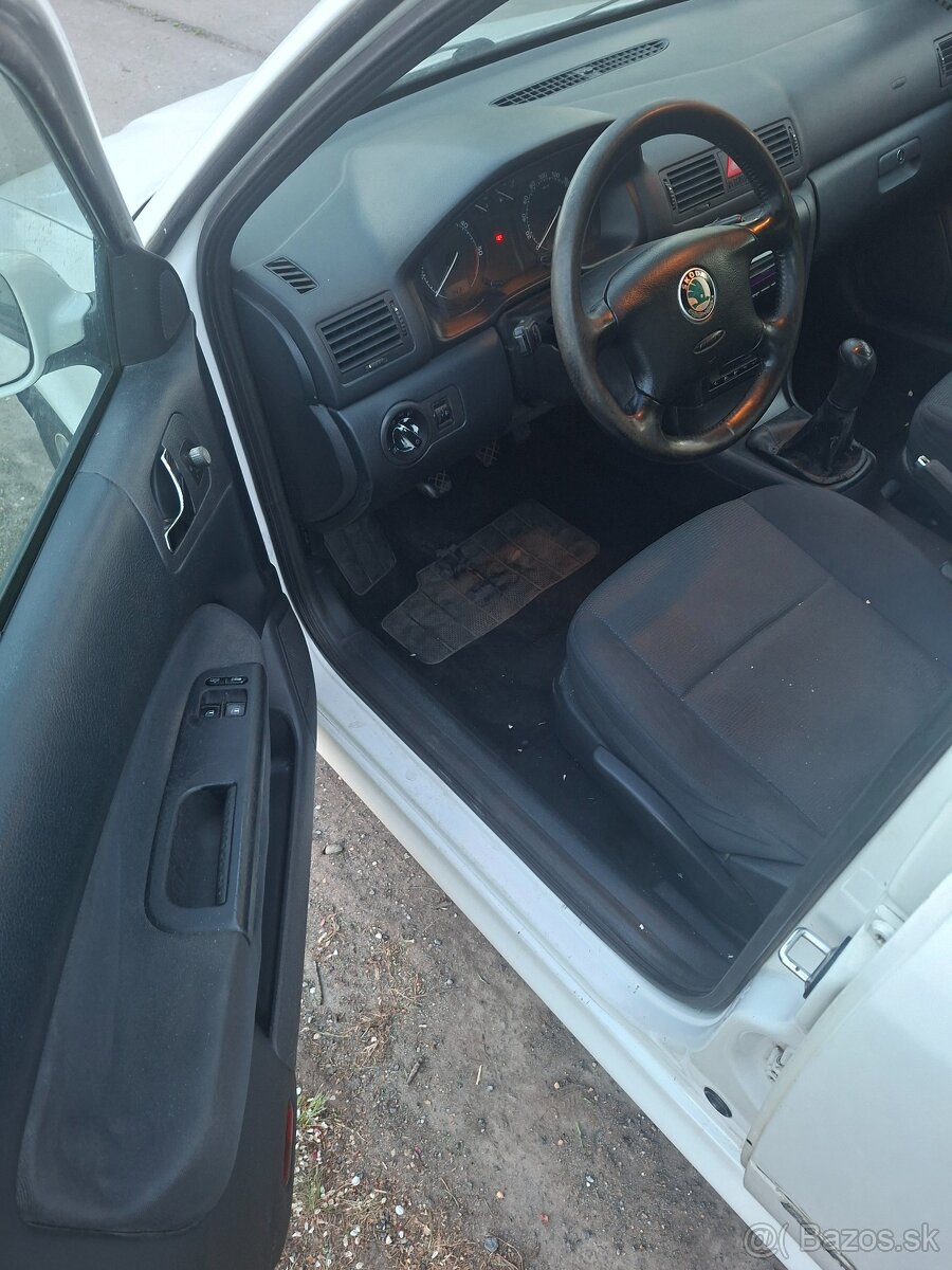 Skoda Octavia 1.9tdi Tour - 6