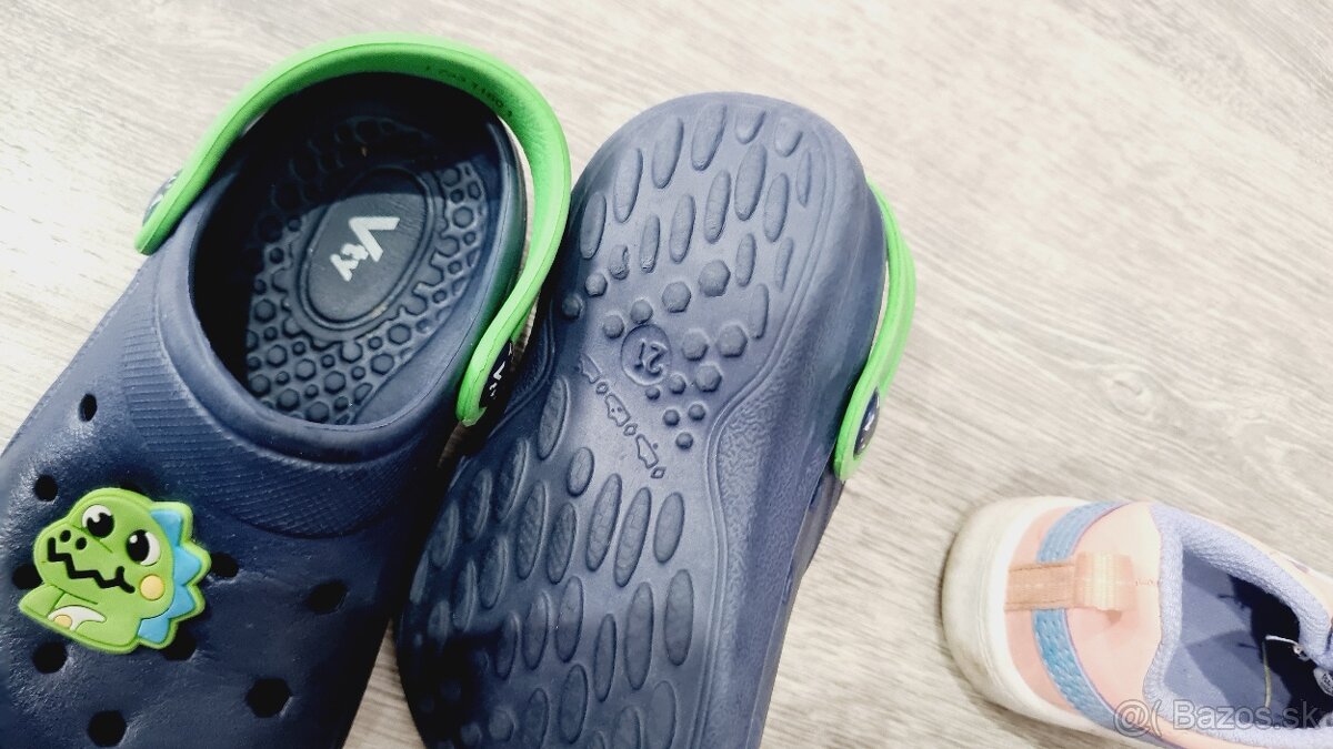 Predám Puma tenisky veľkosť 21 a 22 + darujem vty kroksy - 6