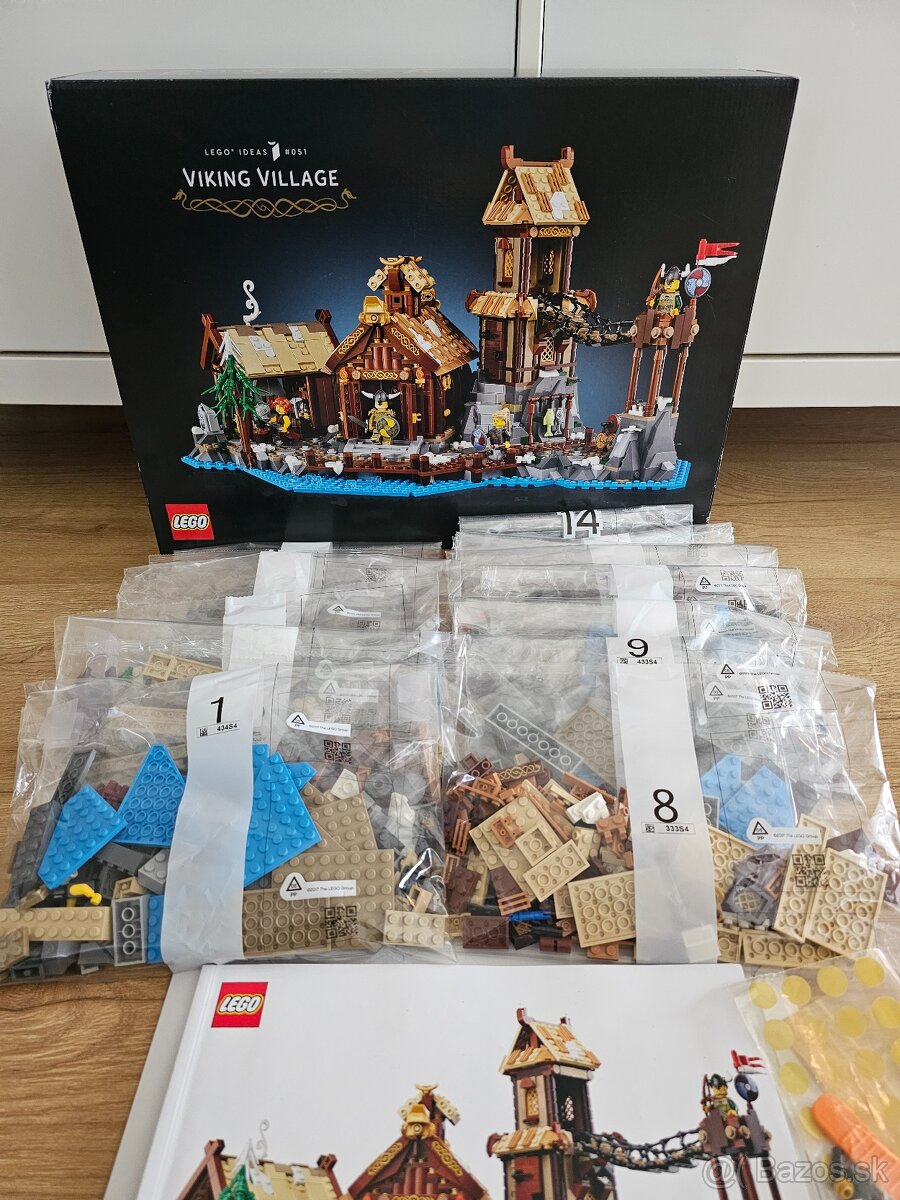 LEGO Ideas 21343 a LEGO Creator 31132 Vikingská loď a morský - 6