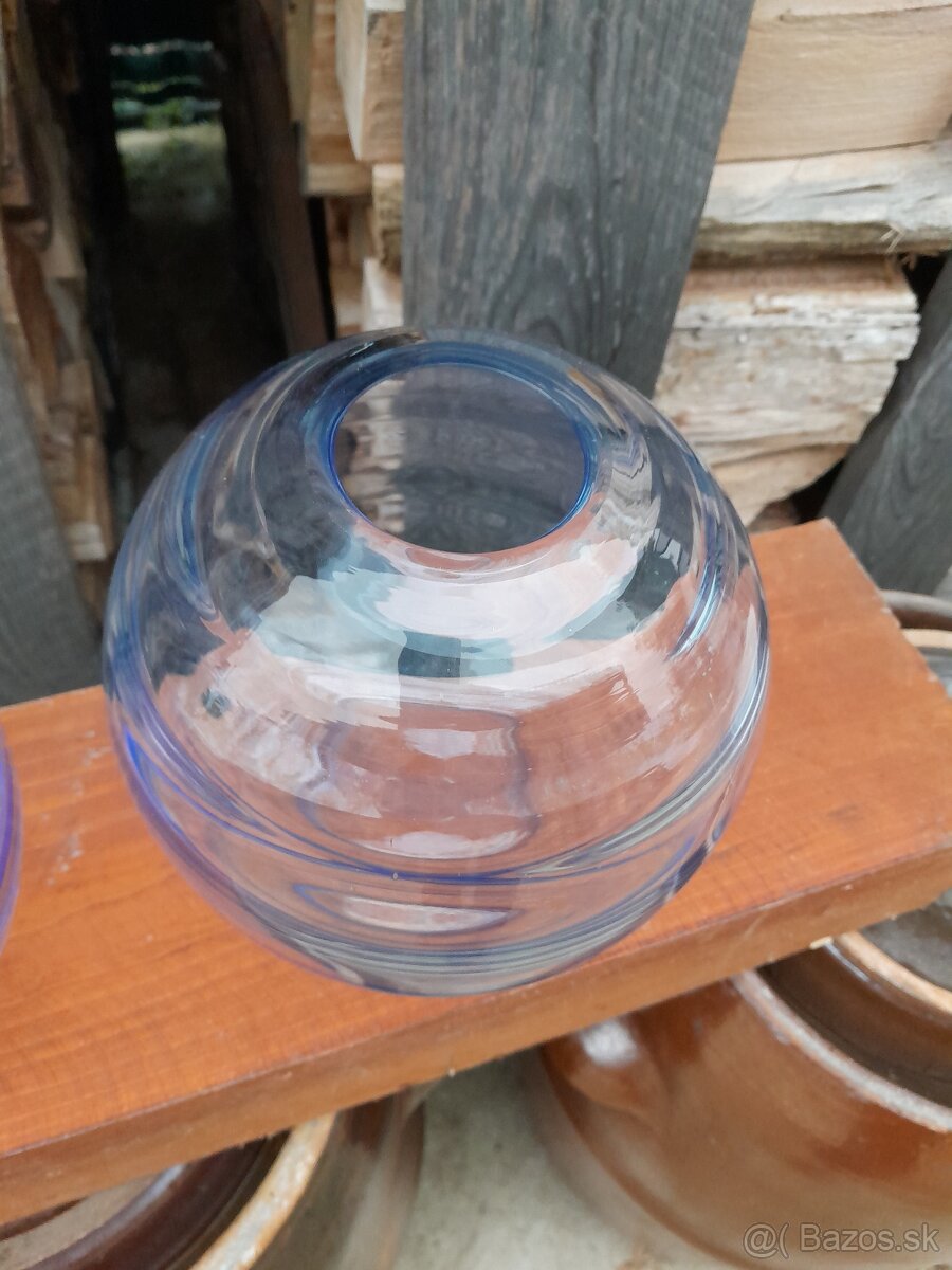 Predám guľaté sklenené vázy - 6