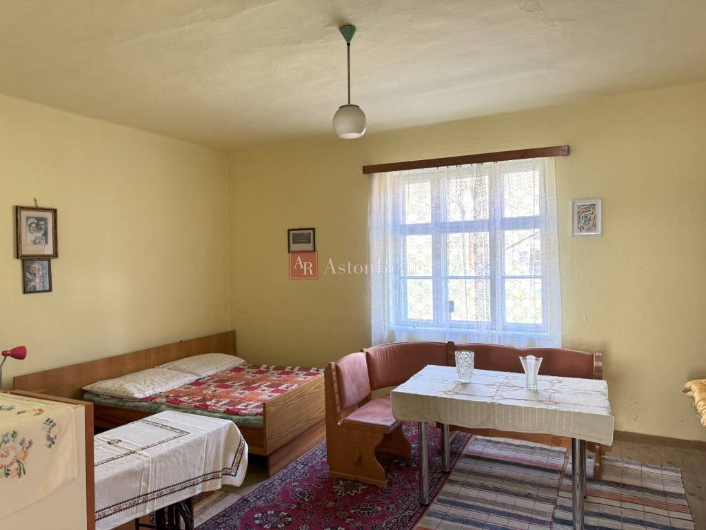 Na predaj RODINNÝ DOM v Kraľovanoch, 907 m2 - 6